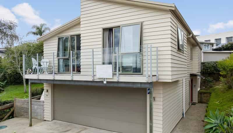 97A Bond Crescent, Forrest Hill