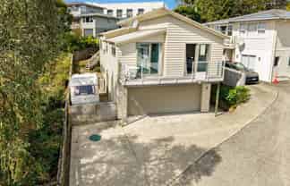 97A Bond Crescent, Forrest Hill