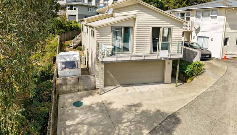 97A Bond Crescent, Forrest Hill