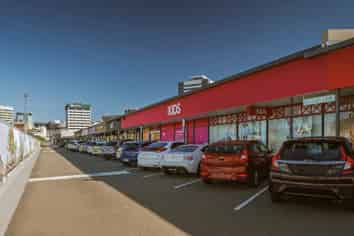 Capital Gateway retail - options up to 1,000sqm