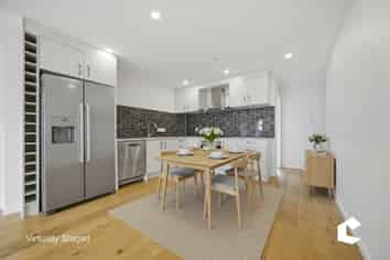 10 Peony Mews, Oteha