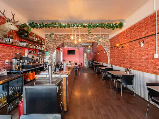 Set and Forget: 6+6 Lease, 6.35% Cap Rate & 67%NBS