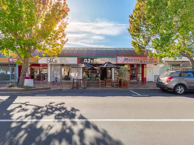 Set and Forget: 6+6 Lease, 6.35% Cap Rate & 67%NBS