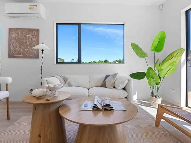 11b Glenfinn Place, Massey