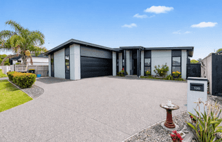 130 Coast Boulevard, Papamoa Beach