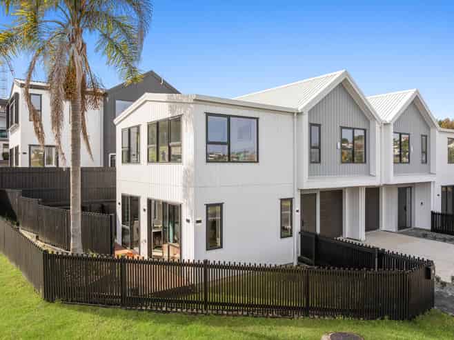 25 Argo Drive, Half Moon Bay