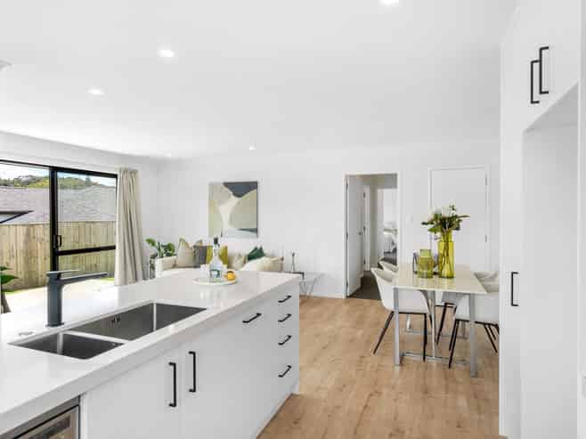 46 Pacific Heights Road, Orewa