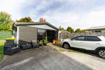 81A Oakfield Crescent, Pukete