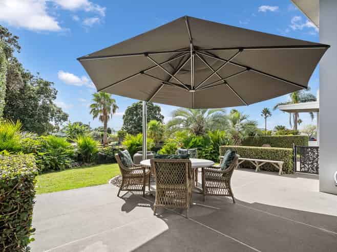 13 Barbados Way, One Tree Point