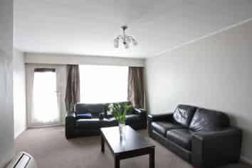 22B Antrim Street, Windsor