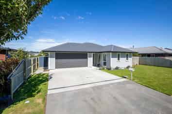 144 High Street, Southbridge