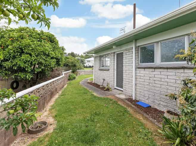 10a Clark Road, Kamo