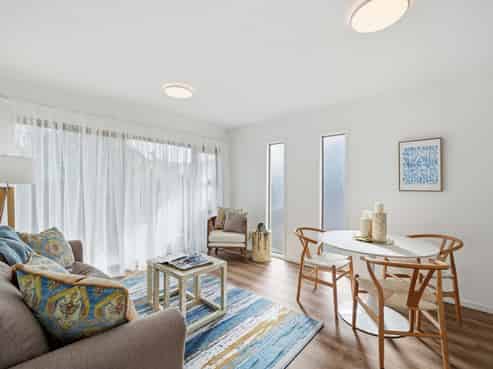 5/773 Beach Road, Browns Bay