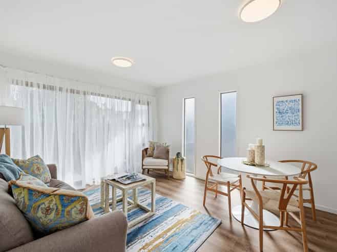 5/773 Beach Road, Browns Bay