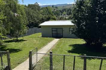 20 Swan Street, Taihape and Surrounds