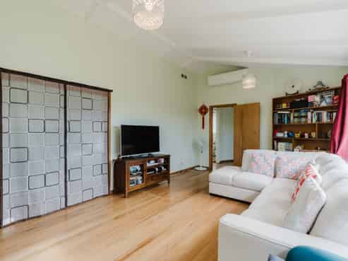 23 Springfield Crescent, Enderley