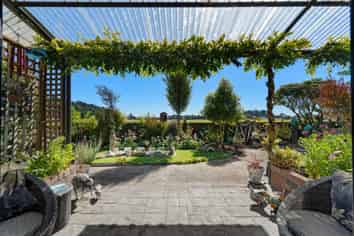 8 Lordship Place, Templeton