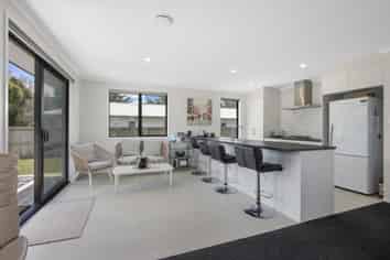 8 Somerset St, Waihi