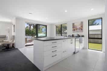 8 Somerset St, Waihi