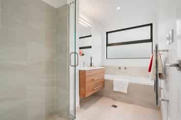 Lot 6/3 Pharlap Drive, Northcross