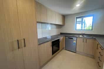 2B/28 Morningstar Place, Mount Albert