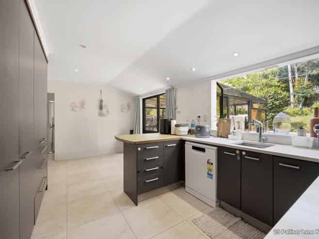 21 & 23 Palliser Lane, Browns Bay