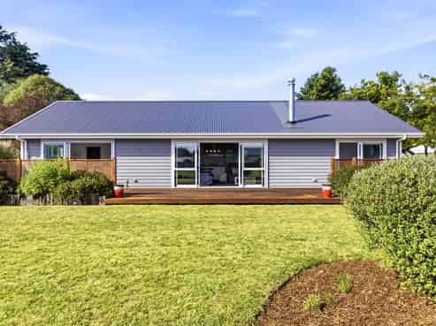 35 Ngahana Place, Turangi