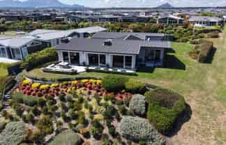 30 Kurapoto Lane, Rainbow Point