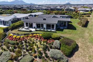 30 Kurapoto Lane, Rainbow Point