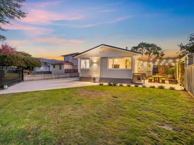 22 Pasadena Crescent, Totara Park