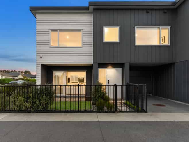 9/2 Tarras Road, Kumeu