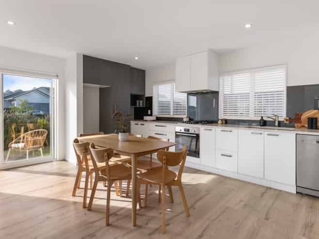 9/2 Tarras Road, Kumeu