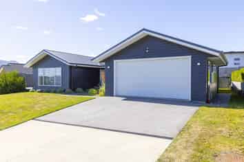 25 Harakeke Drive, Wharewaka