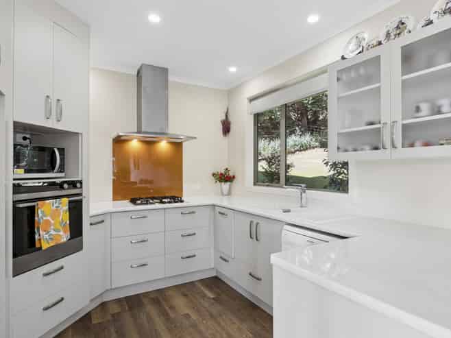 34 Clearwater Street, Broad Bay