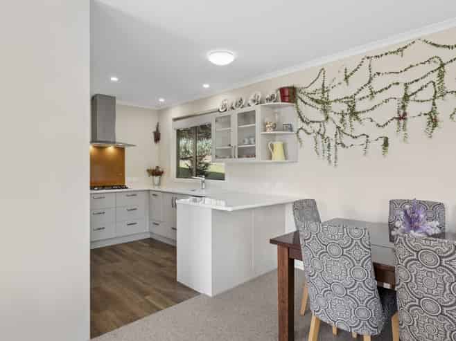 34 Clearwater Street, Broad Bay