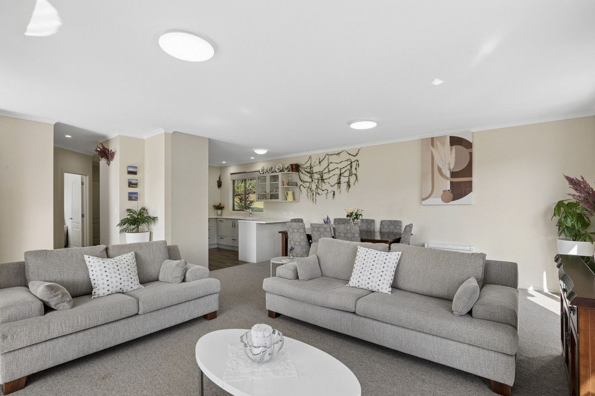 Beautifully Presented in Broad Bay - Mehr