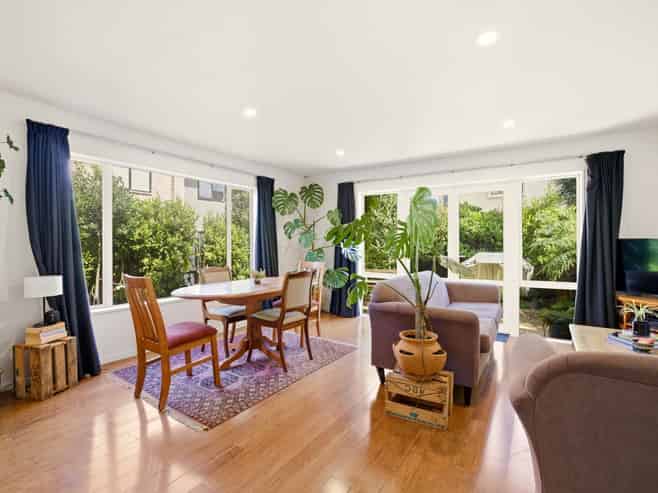 80D Brockworth Place, Riccarton