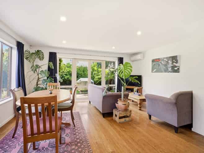 80D Brockworth Place, Riccarton