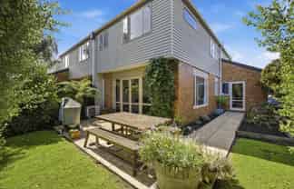 80D Brockworth Place, Riccarton