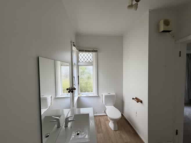 2/44 Northland Road, Northland