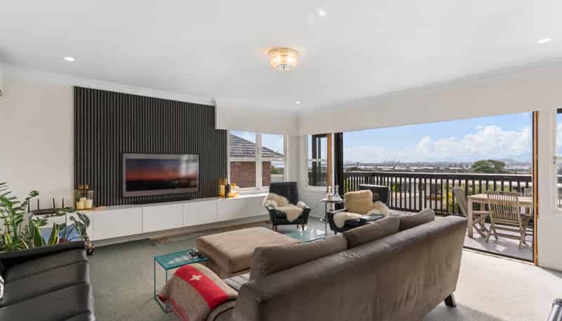 29 Te Atatu Road, Te Atatu South