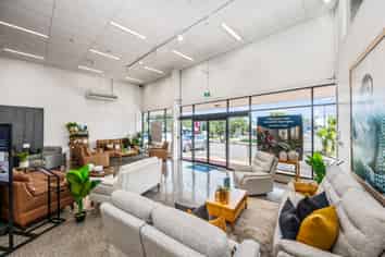 High-Exposure Wairau Showroom