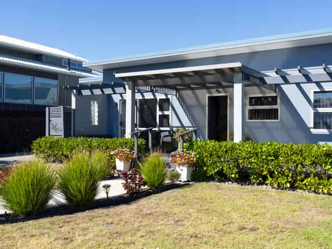 26 Rua Avenue, WAITARERE BEACH