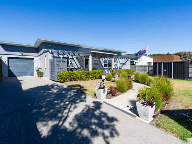 26 Rua Avenue, WAITARERE BEACH