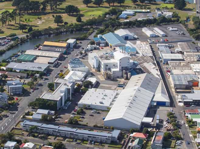 High Stud Warehouse in Central Location