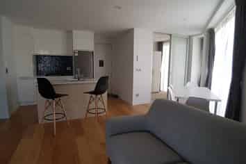 212/10 Lion Place, Epsom