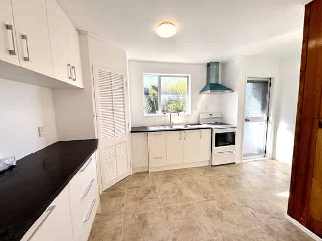 38 Chislehurst Street, Henderson