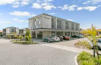 3/4163 Great North Road, Glen Eden