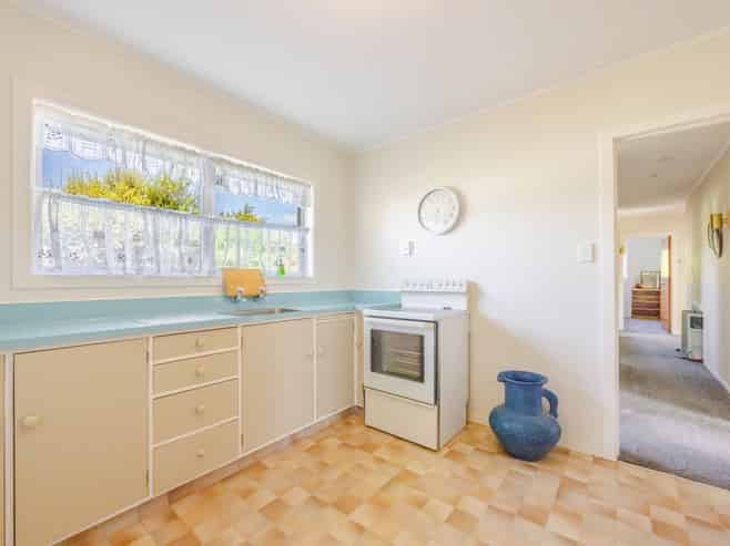 12E St Marys Road, Waipukurau