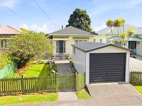 27 Mahoney Street, Whanganui East